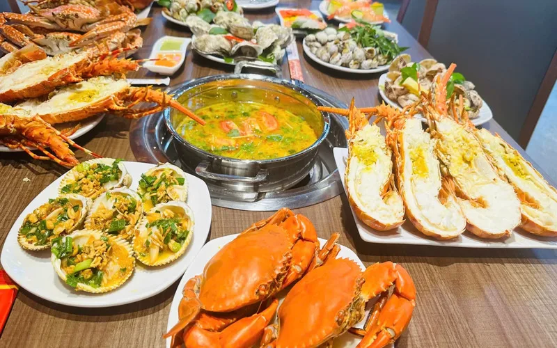 an gi khi du lich nha trang 15 mon ngon nhat dinh phai thu